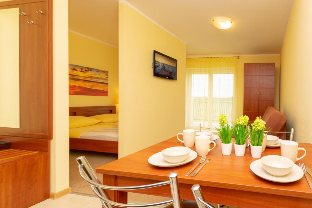 Pensjonat Marynarski - Apartamenty Darlowko Luaran gambar