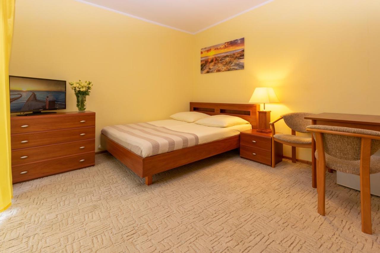 Pensjonat Marynarski - Apartamenty Darlowko Luaran gambar