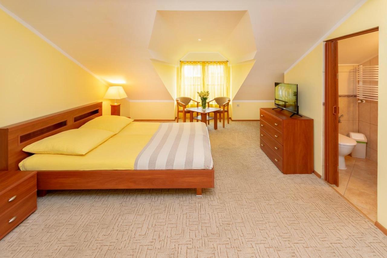 Pensjonat Marynarski - Apartamenty Darlowko Luaran gambar