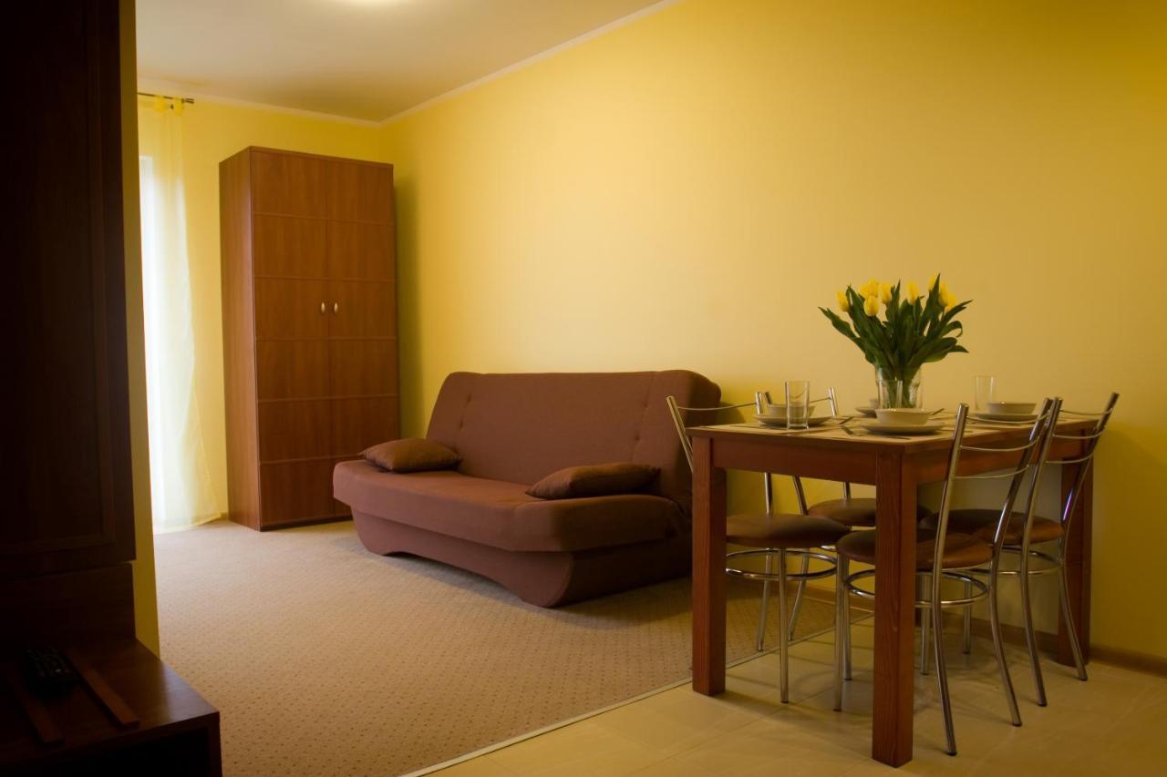 Pensjonat Marynarski - Apartamenty Darlowko Luaran gambar